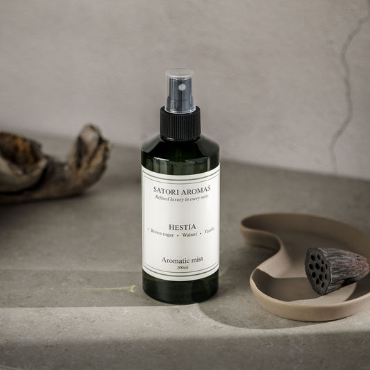 HESTIA aromatic room mist spray with caramelized pineapple and vanilla fragrance by Satori Aromas
